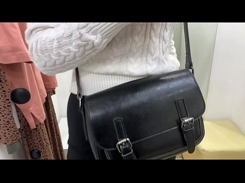❤️ Openbare masturbasie van jong teef FeralBerry met 'n dildo in die paskamer ❤️❌ Anale pornografie op af.villagesexvideos.ru ﹏